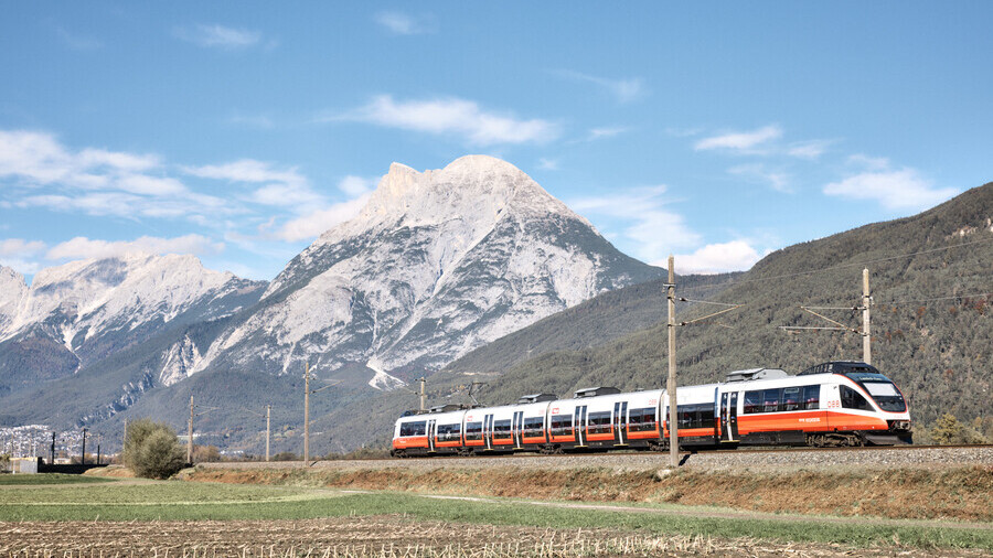 Zug Tiroler Oberland