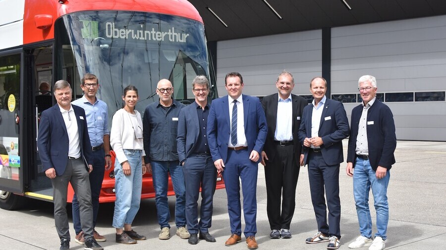 Tiroler Delegation besucht Trolleybusse in Winterthur